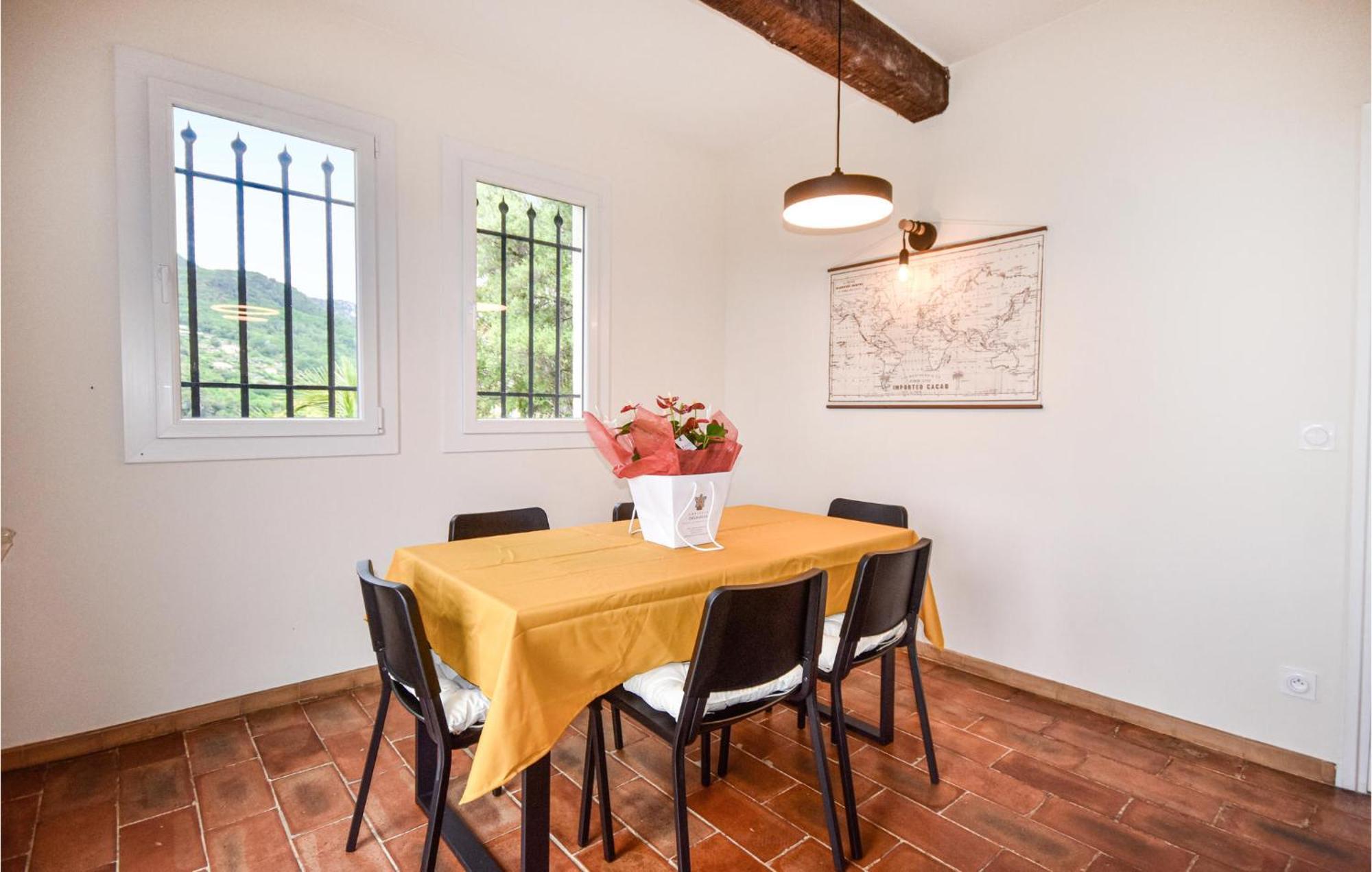 Awesome Apartment In Saint-Jeannet With Kitchen Exterior photo